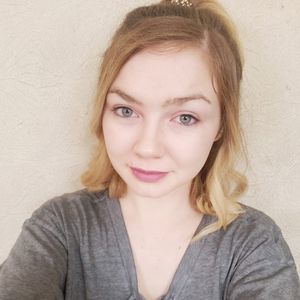 Meet your Posher, Mallory